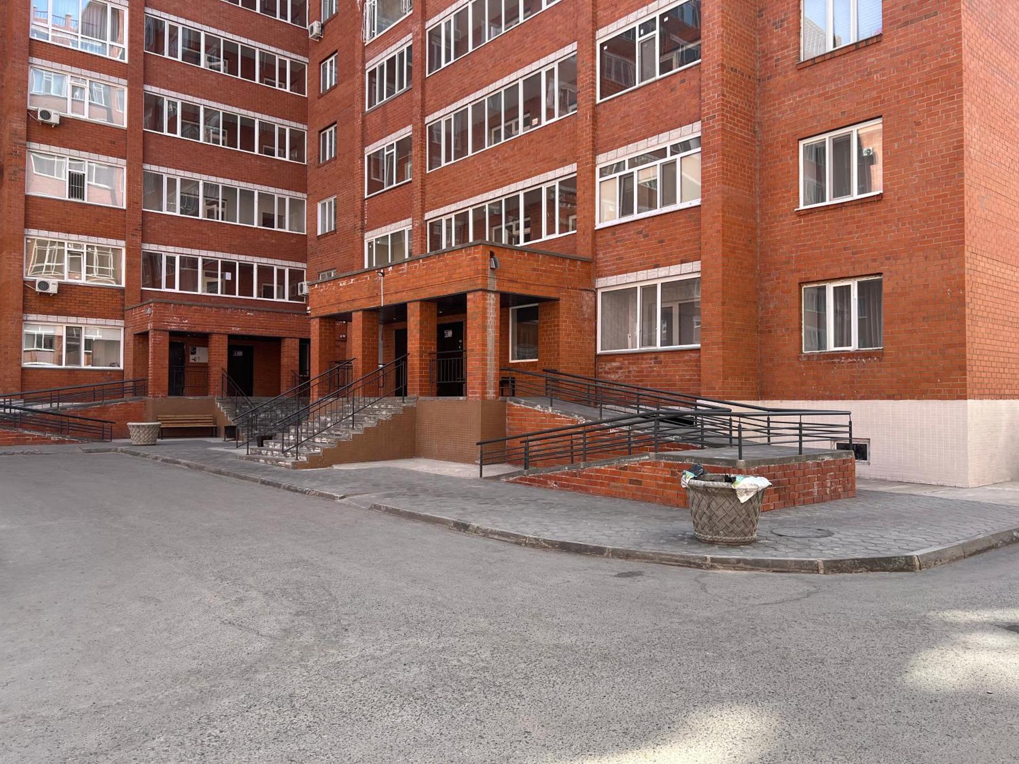 Квартира Smart В Новом Доме Pavlodar Exteriér fotografie